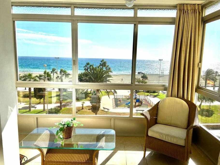 Apartamento Sea View By Solymar Holiday 토레델마르 외부 사진