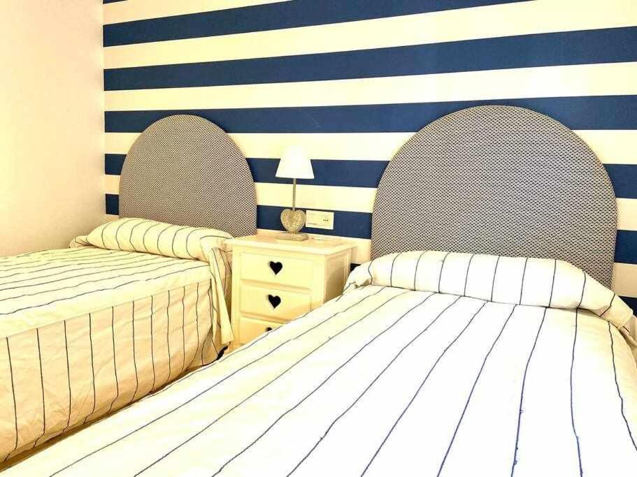 Apartamento Sea View By Solymar Holiday 토레델마르 외부 사진