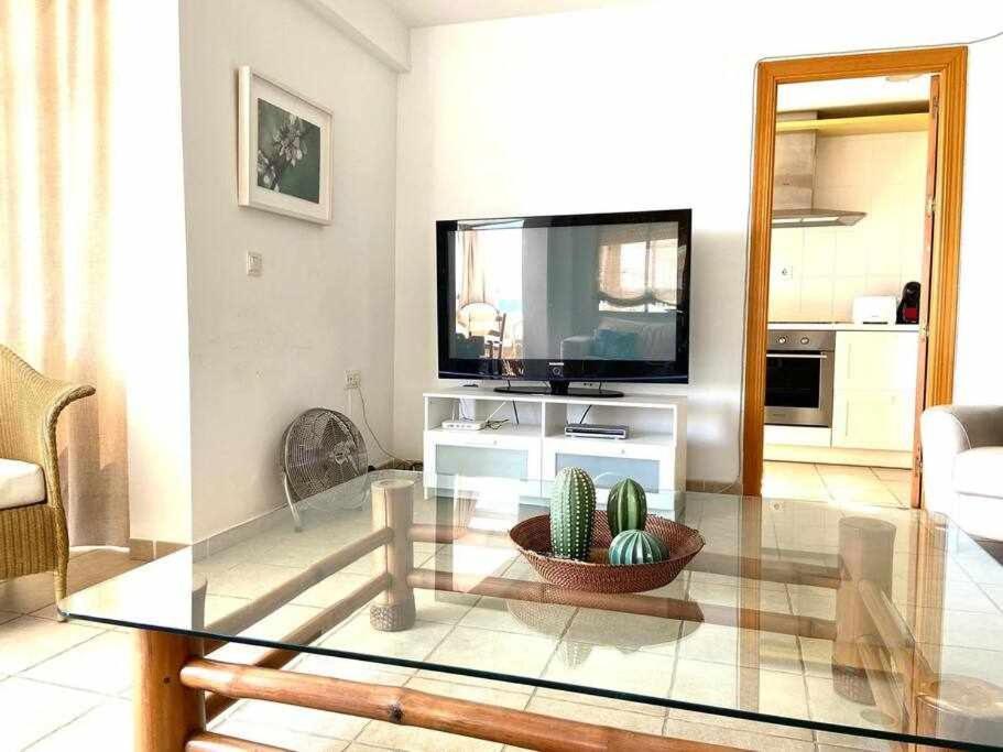 Apartamento Sea View By Solymar Holiday 토레델마르 외부 사진